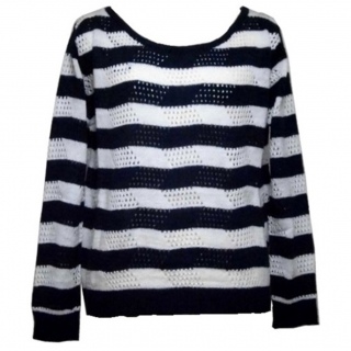 ���f�B�[�X�j�b�g�g�b�v�X �{�[�_�[ �l�C�r�[ �A�C�{���[ ���� �N���[�l�b�N PR